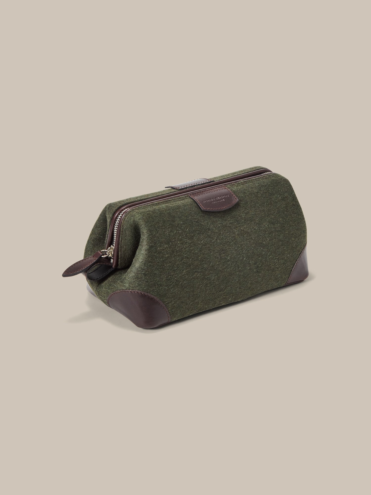 Simpson Loden Dopp Kit