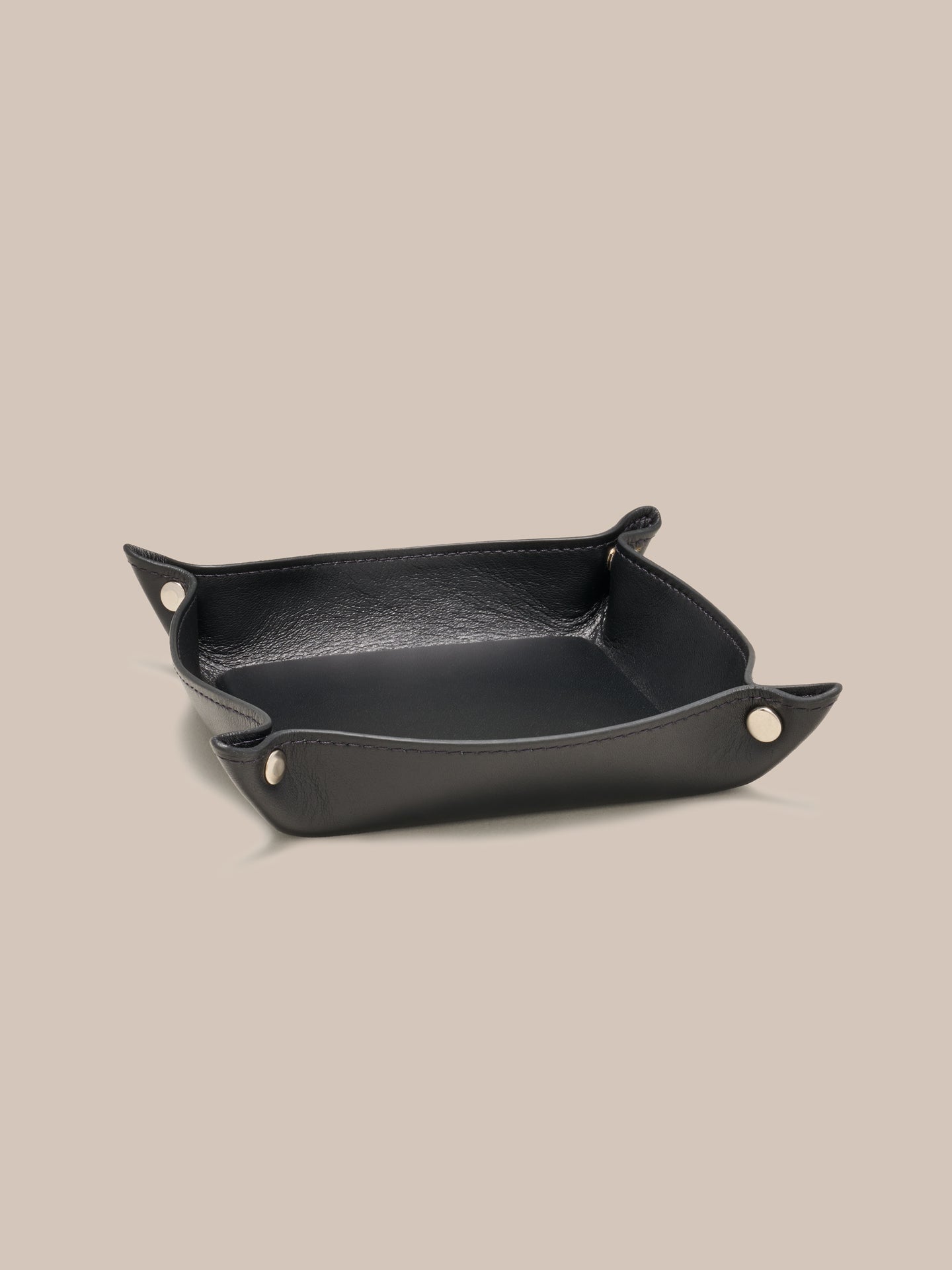 Wayne Calf Catch-All Tray