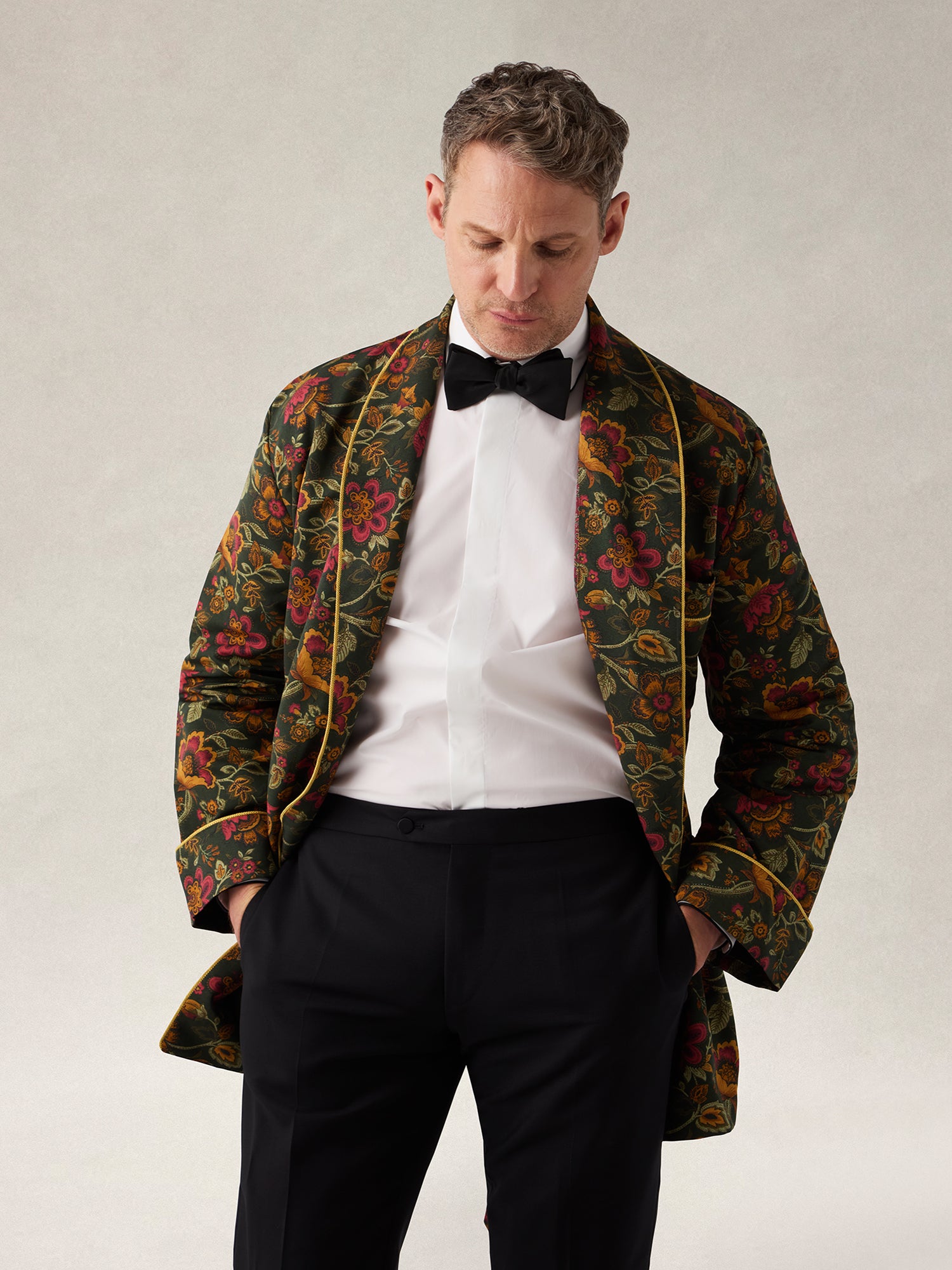 Reeves Piped Formal Shirt in Contemporary fit image