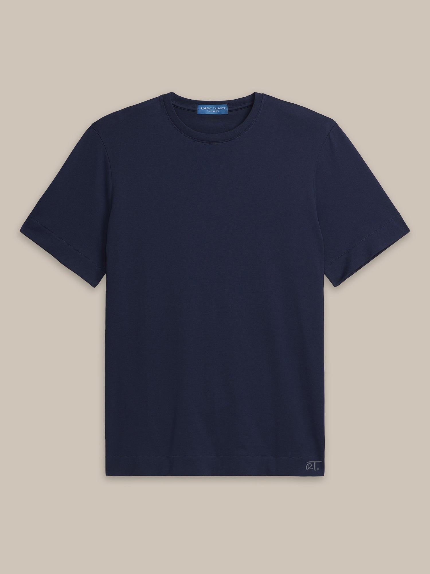 Dylan Tee