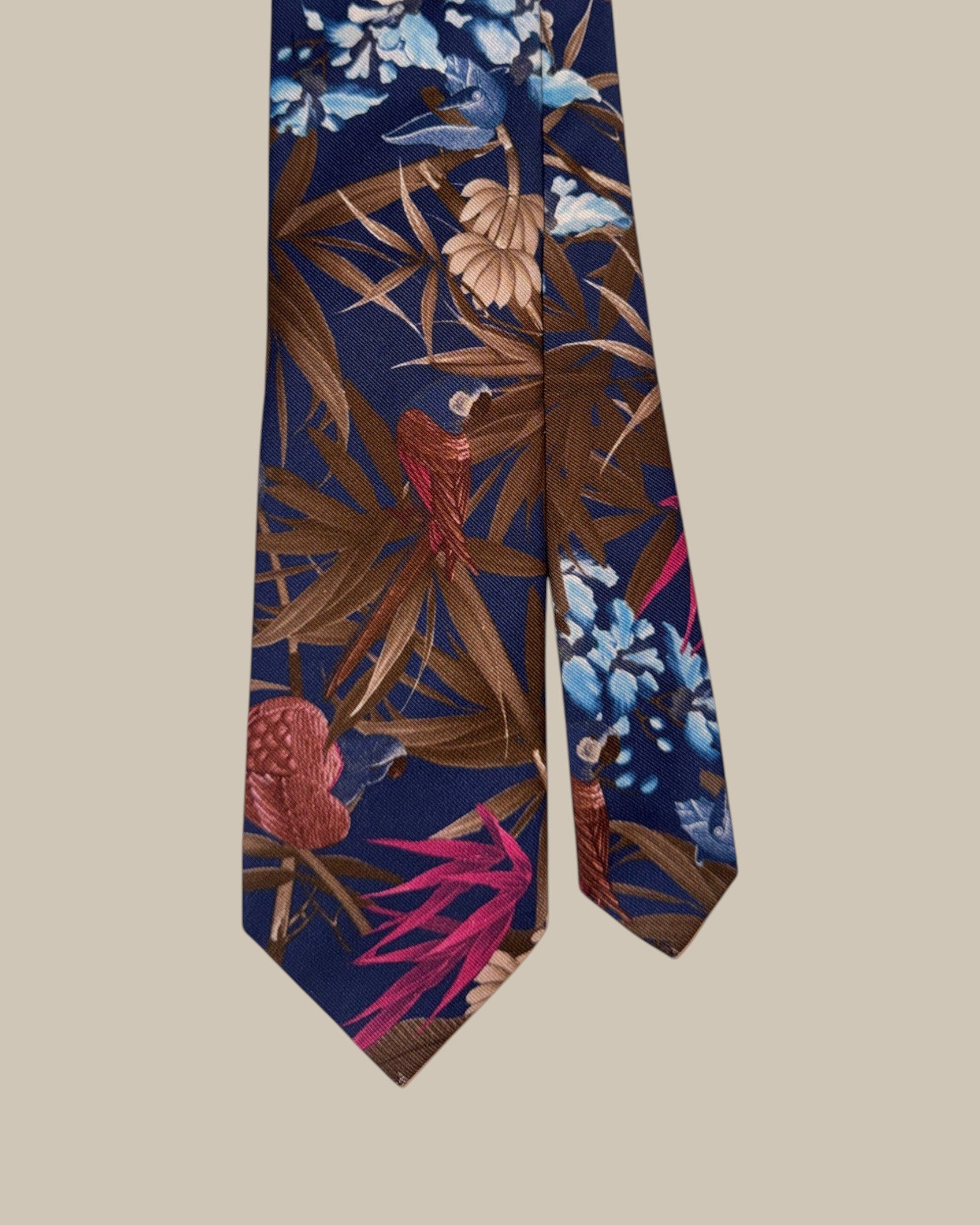 Robert Large Floral Ribbed Silk Best of Class Necktie