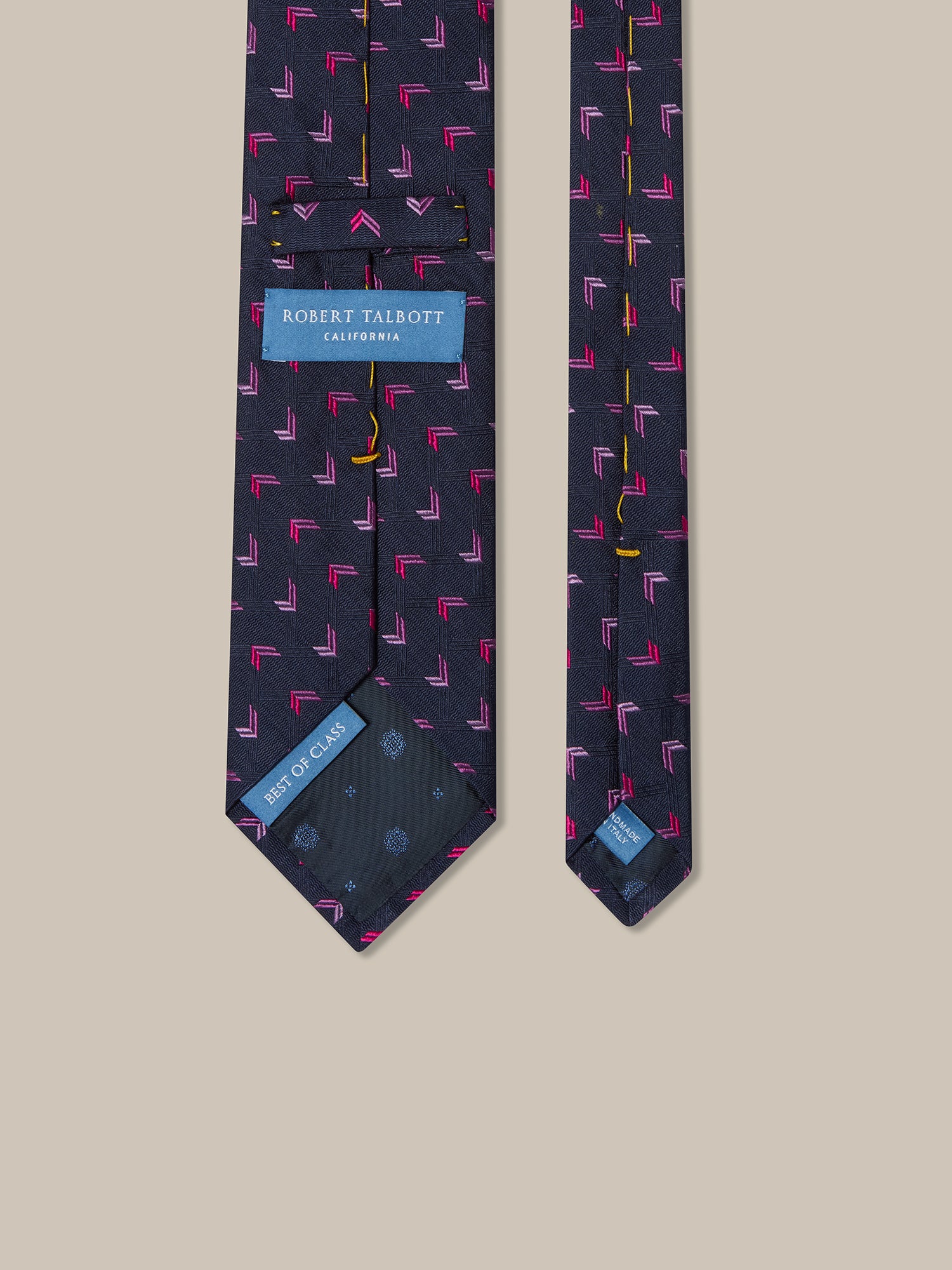 Robert Geometric Arrow Best of Class Necktie