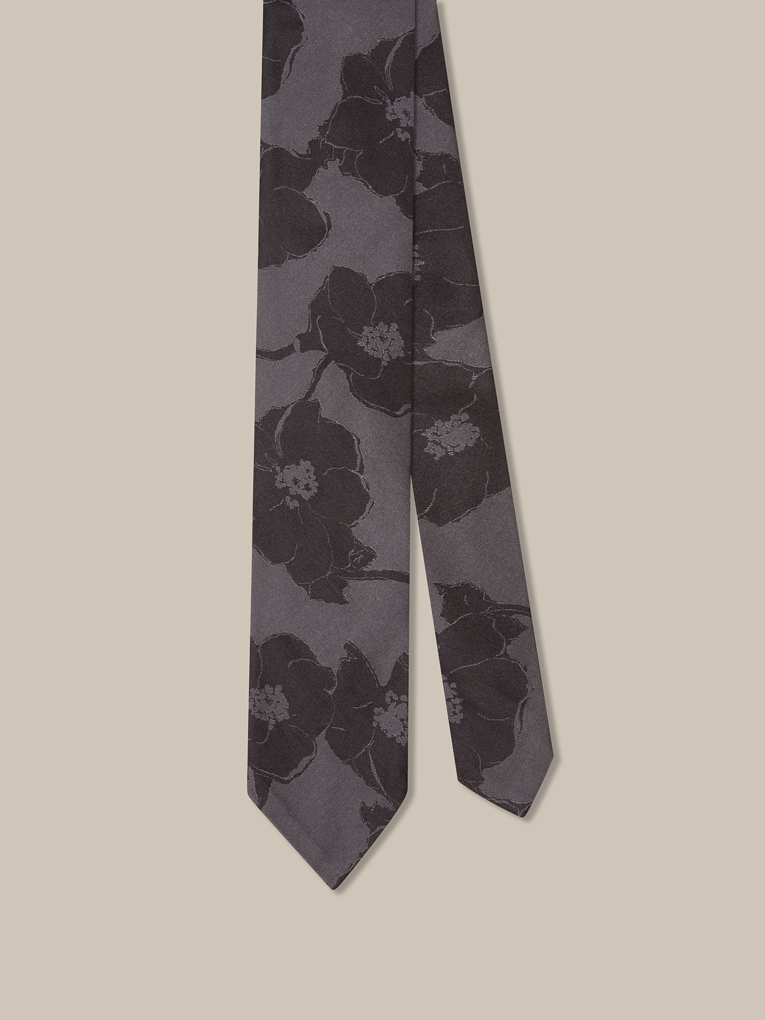 Duvall Large Floral Jacquard Unlined Necktie