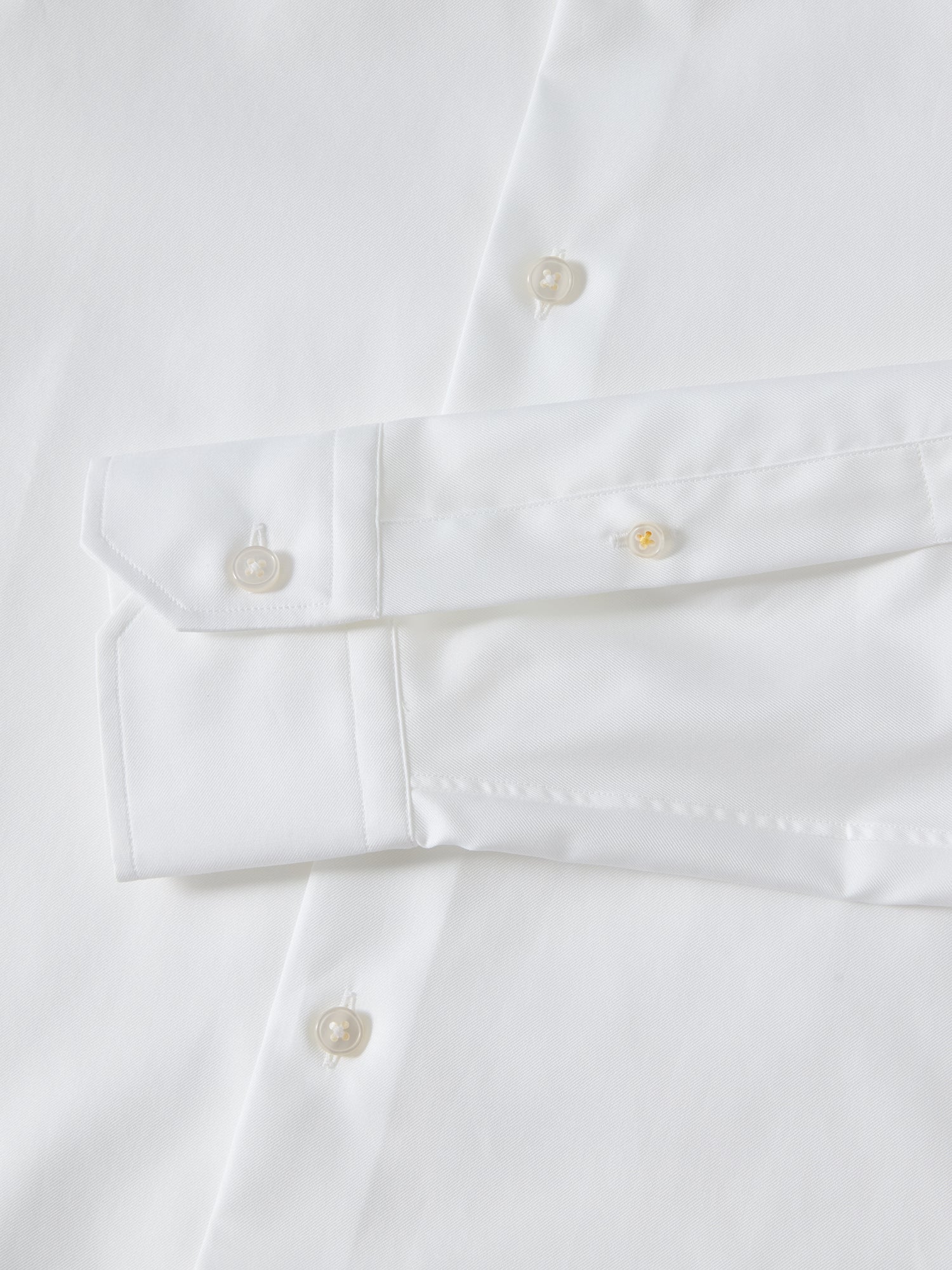 Reynolds Twill Shirt in Contemporary Fit image