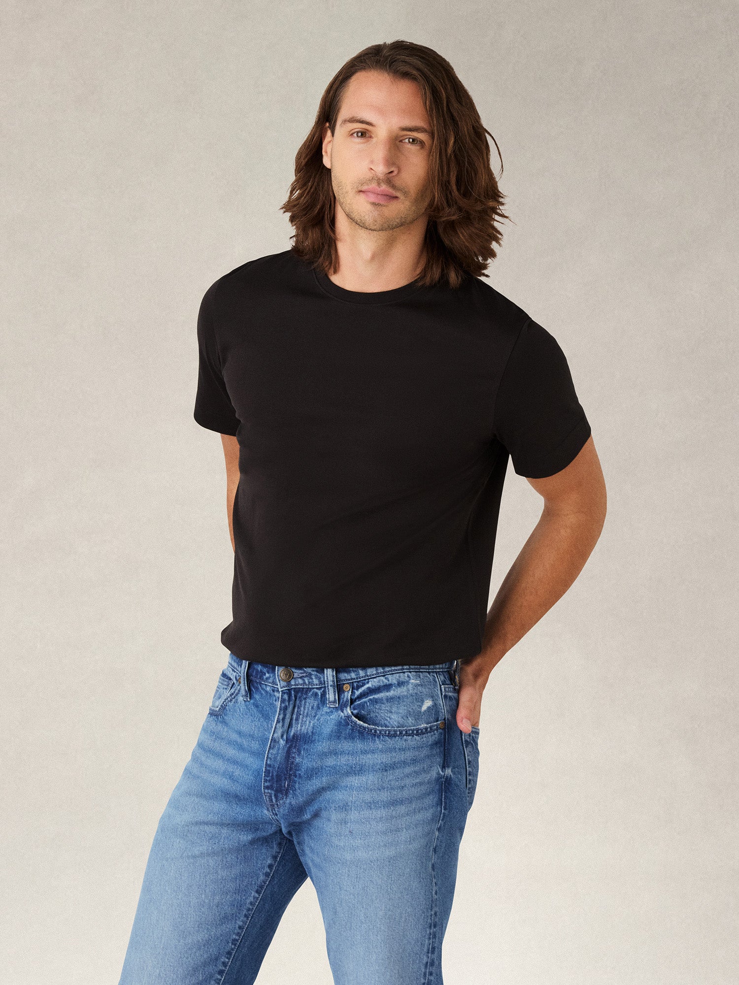 Dylan Tee