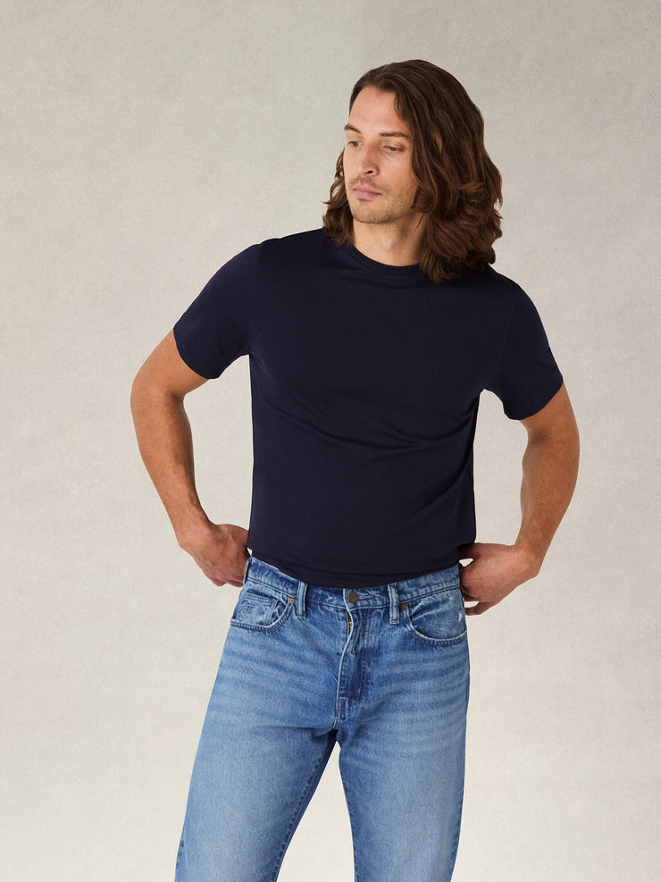 Dylan Tee