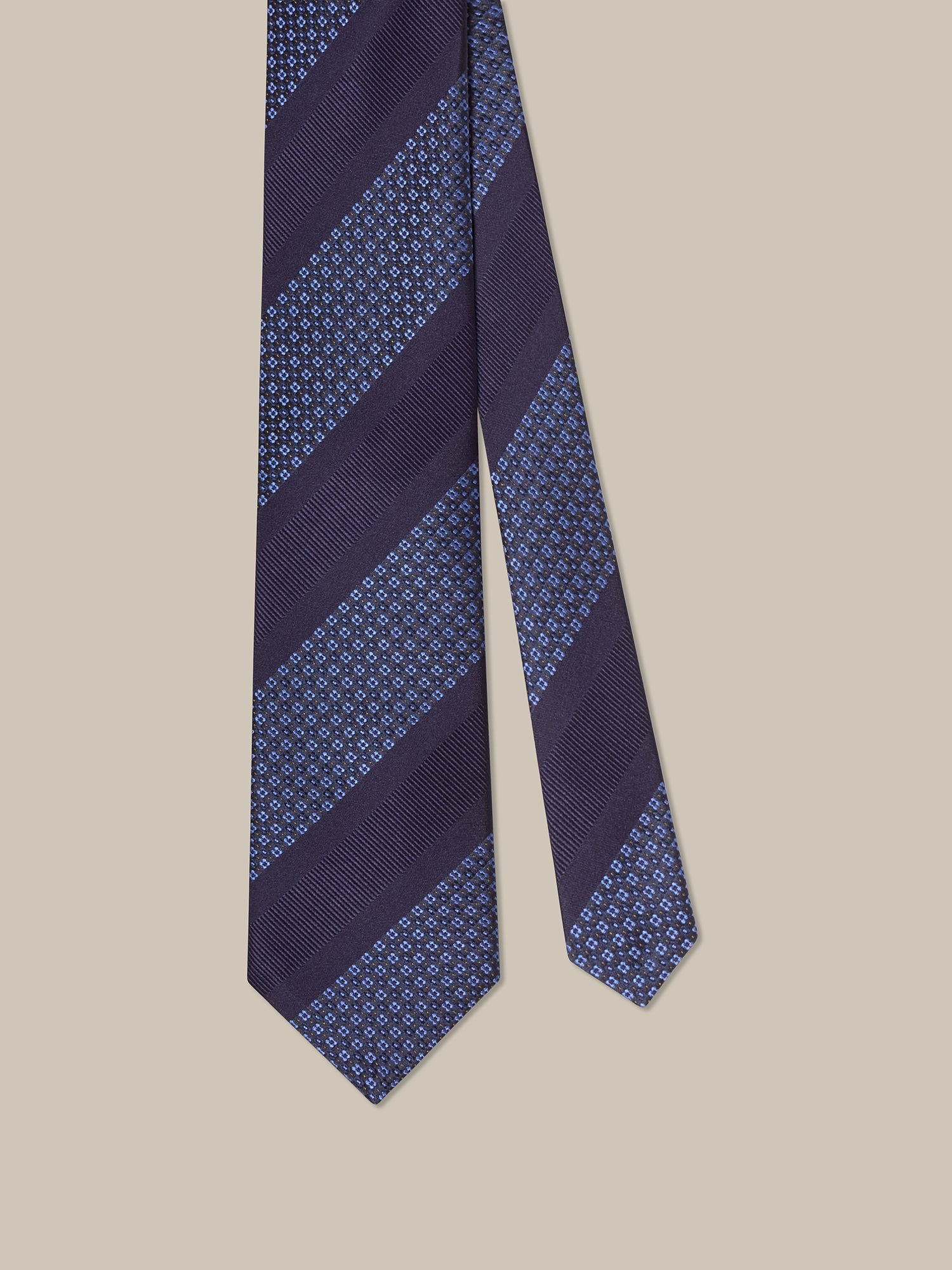 Robert Neat Repp Best of Class Necktie