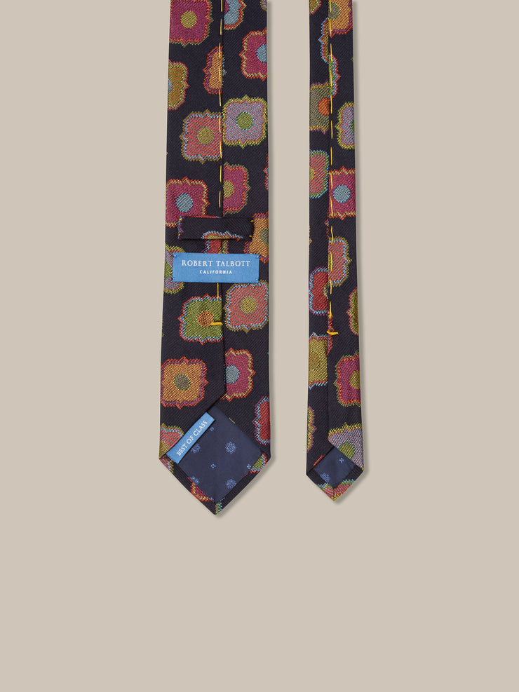 Robert Large Medallion Necktie