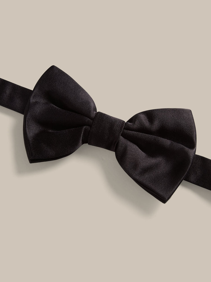 Walter Satin Pre-Tied Bow Tie