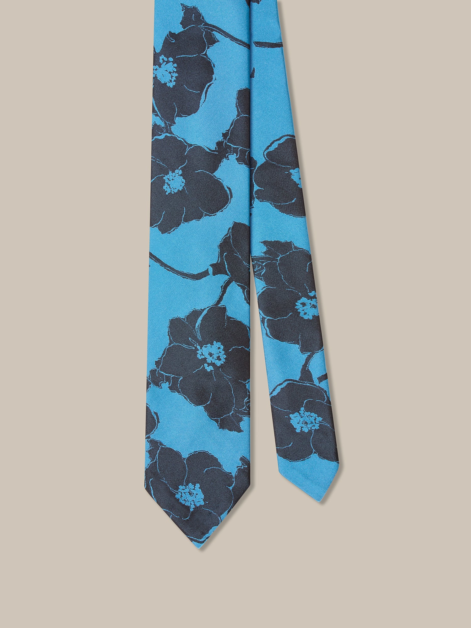 Duvall Large Floral Jacquard Unlined Necktie