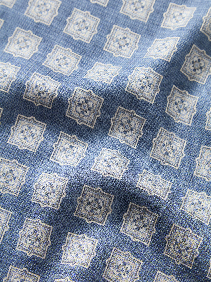 Colton Reversible Neat/Medallion Pocket Square