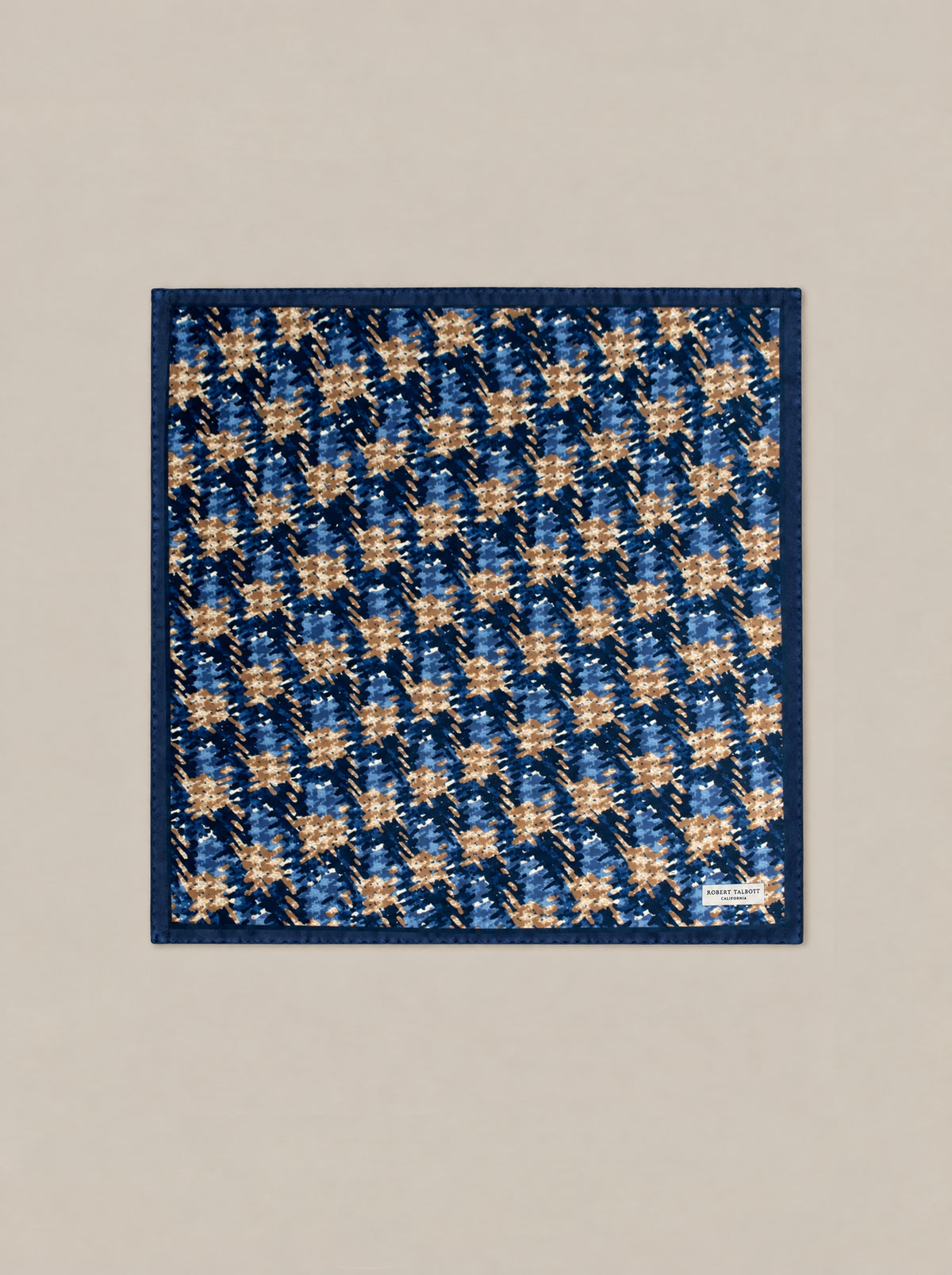 Hadley Geo Oval Neckerchief